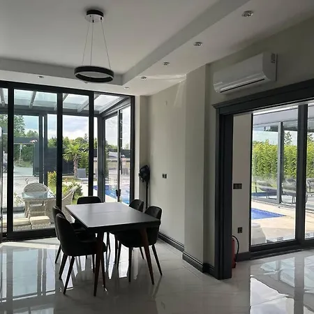 Ξενοδοχείο Luxury