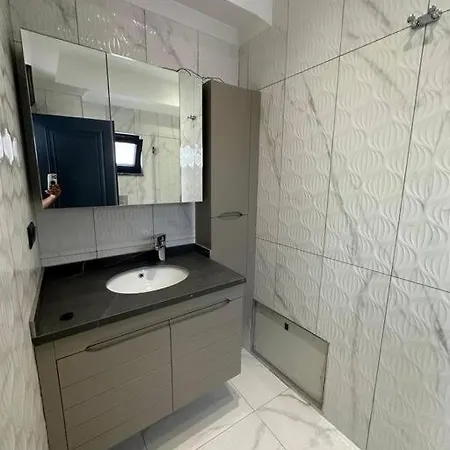 Ξενοδοχείο Luxury *